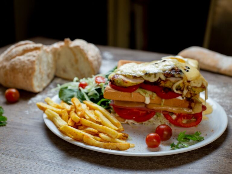 Tomato & Swiss Grilled Sandwiches